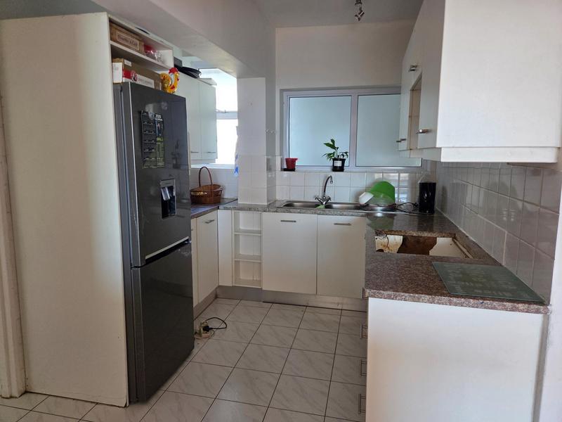 To Let 3 Bedroom Property for Rent in Sea Point Western Cape
